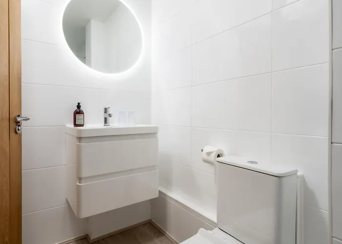 The Lansdowne Boutique Rooms With Breakfast - Adults Only